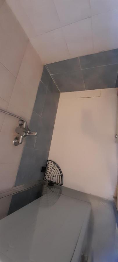 Bellissimo Alloggio Vicino Alla Metro Bengasi,Lino House ตูริน ภายนอก รูปภาพ